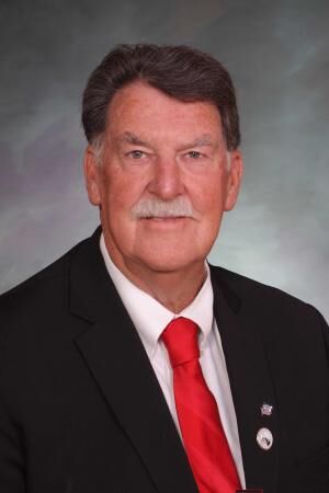 HEADSHOT Don Coram